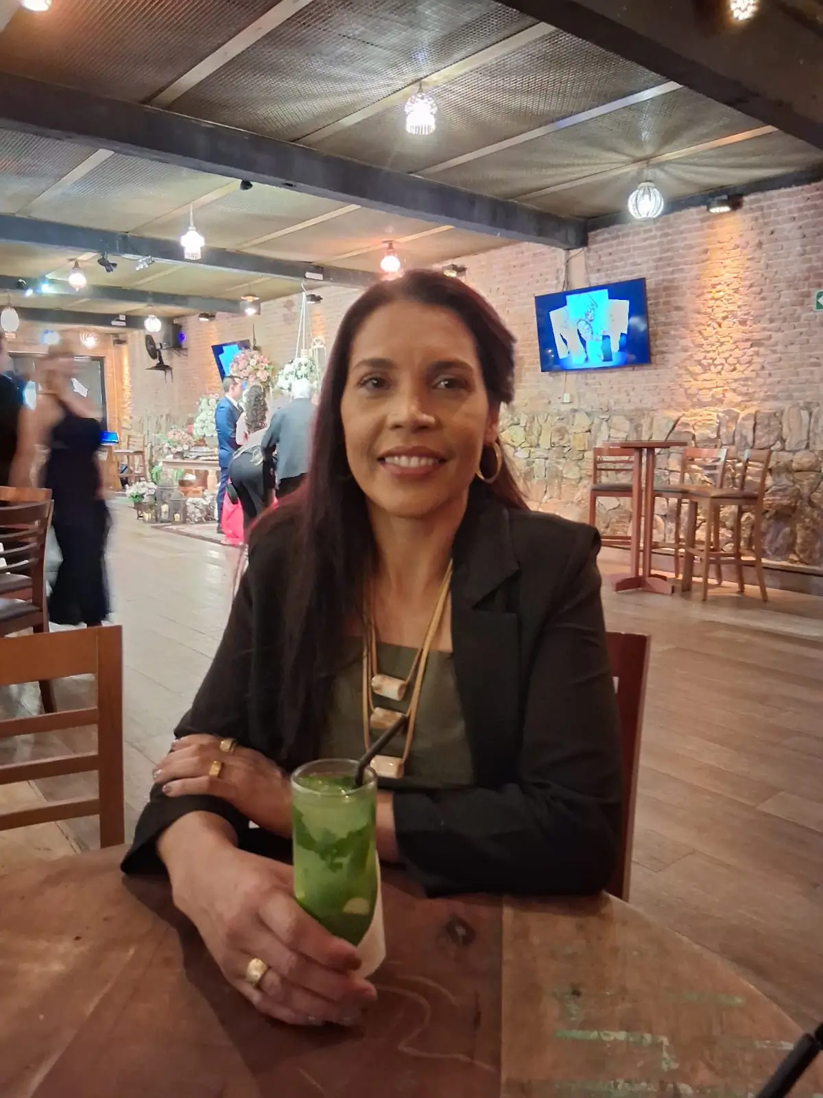 Sandrineia Assunção - 45 anos